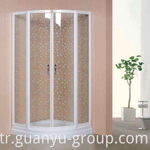 Simple Tempered Glass Shower Room
